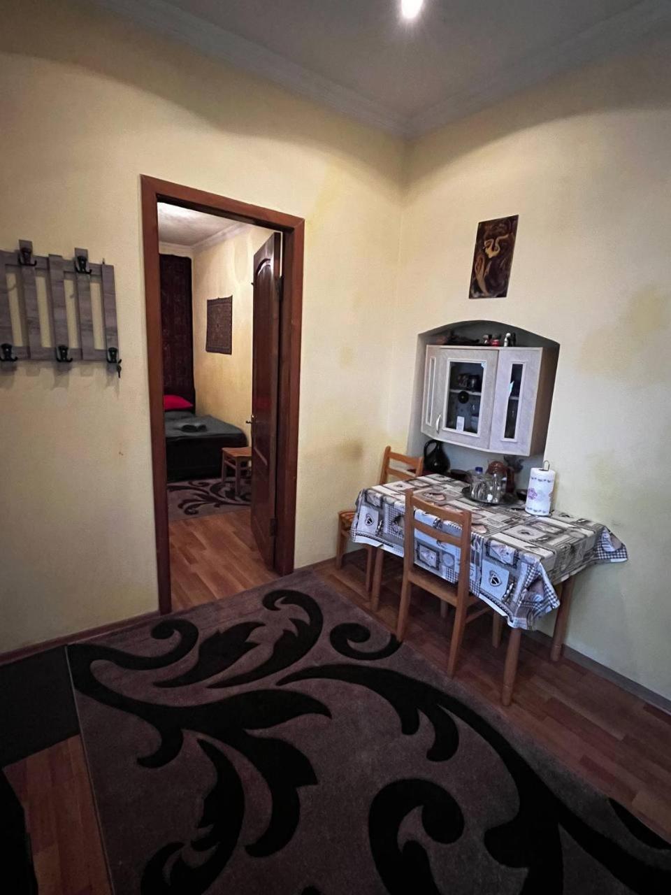 Edlen Tbilisi Exterior foto